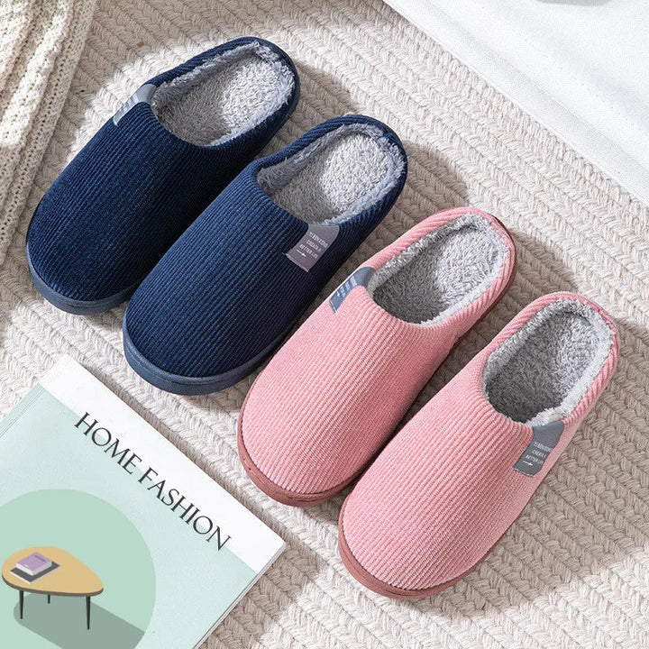 Pantofole Octavia da donna, morbide e confortevoli, perfette per i momenti di relax a casa.
