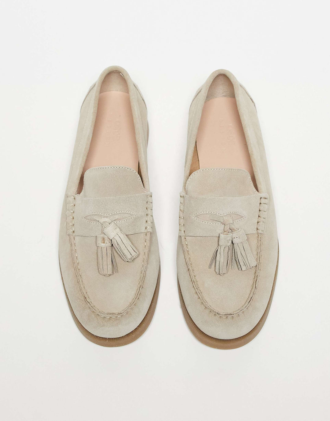 Eleganti mocassini ClassicStep in pelle scamosciata con nappe alla moda