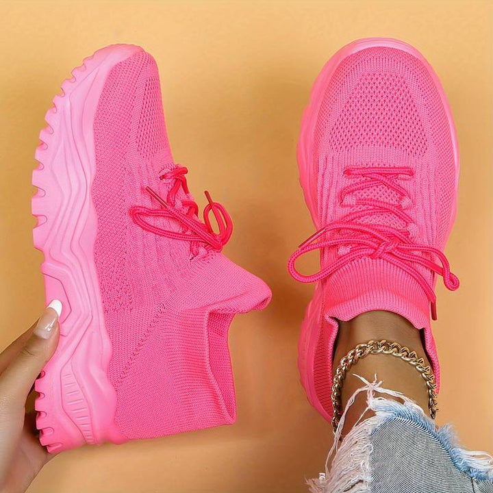 Scarpa ortopedica innovativa con supporto aggiuntivo per il tallone per il massimo comfort