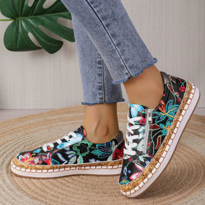 BloomStep - Eleganti sandali stringati da donna con un romantico motivo floreale
