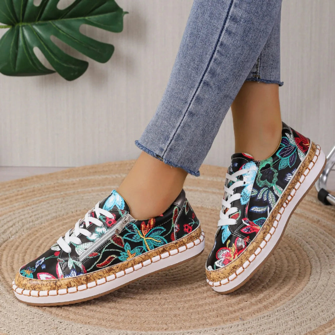 BloomStep - Eleganti sandali stringati da donna con un romantico motivo floreale