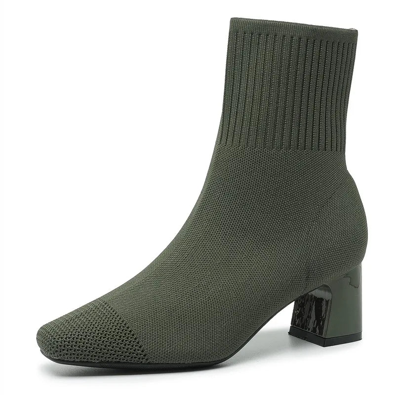 Eleganti stivali da donna con tacco in maglia - comfort e stile in un unico prodotto