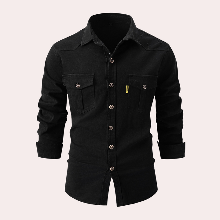 Elegante camicia Lennard da uomo con maniche lunghe e pratiche tasche sul petto: una combinazione di eleganza e funzionalità.