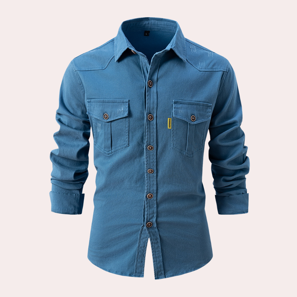 Elegante camicia Lennard da uomo con maniche lunghe e pratiche tasche sul petto: una combinazione di eleganza e funzionalità.