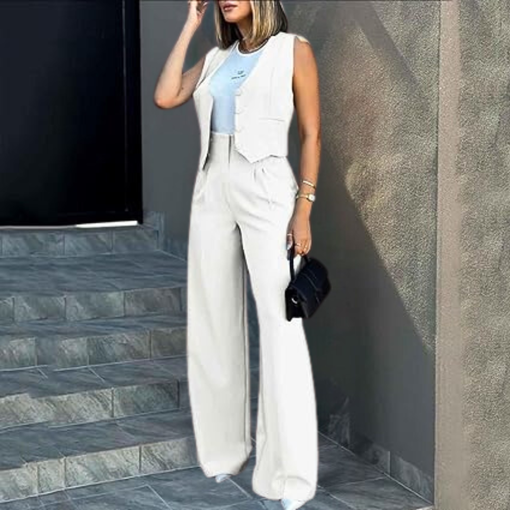 Set da donna elegante e alla moda: cardigan alla moda e pantaloni eleganti per ogni occasione