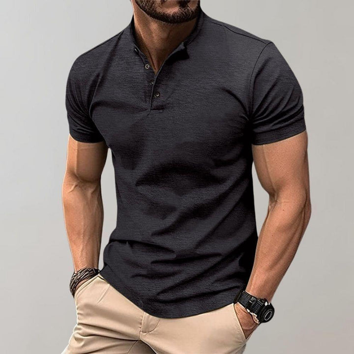 Elegante polo da uomo a manica corta con tessuto ultra-traspirante: la scelta perfetta per ogni occasione