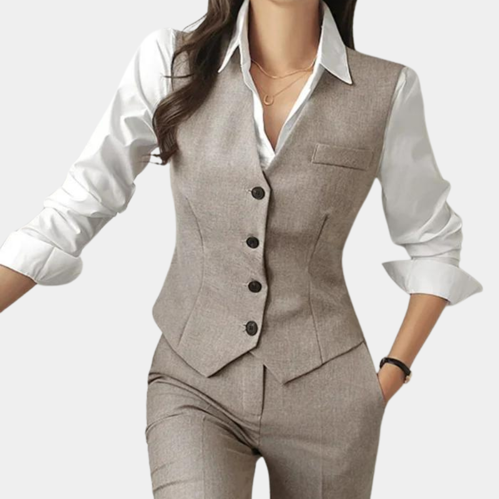 Elegante set da tre pezzi per donne chic e alla moda