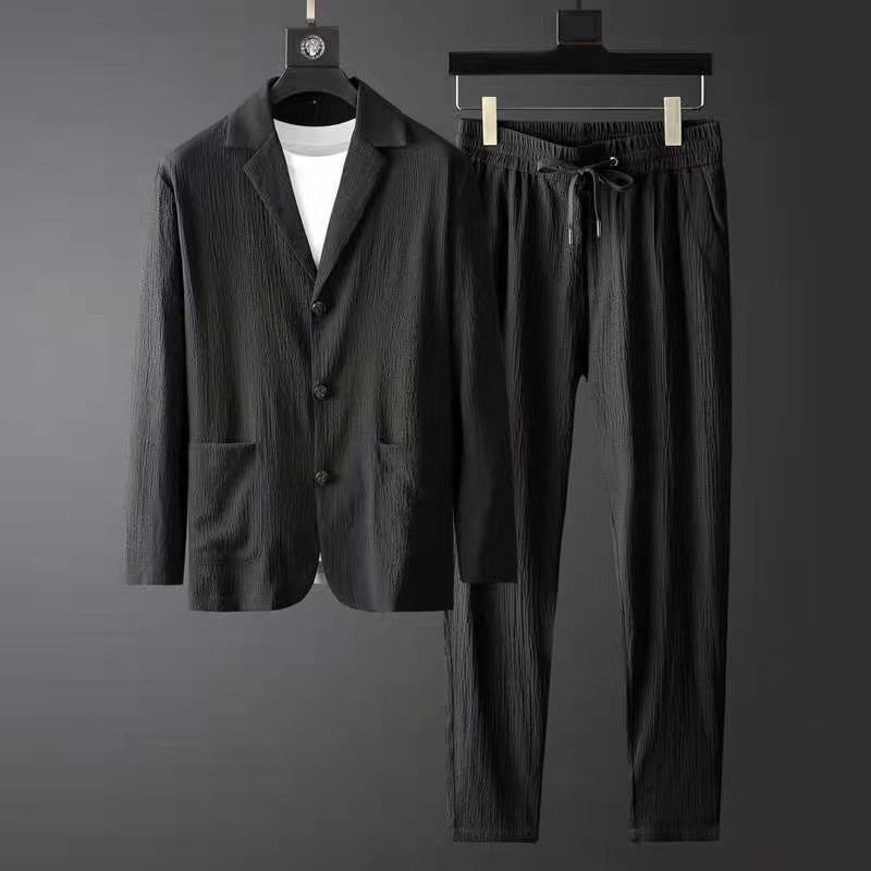 Elegante set da uomo: blazer e pantaloni - comfort e stile a portata di mano