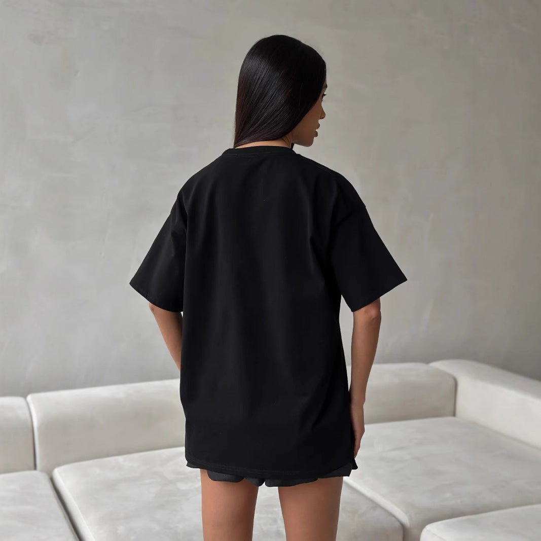 T-shirt alla moda da donna con stampa Leopard Lips - vestibilità rilassata ed elegante in cotone, maniche corte e scollatura a girocollo