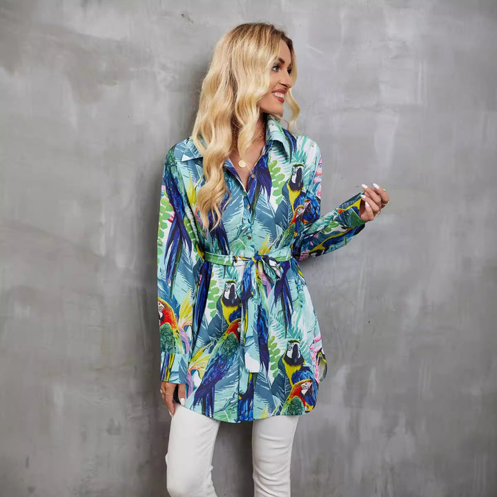 Elegante blusa da donna con maniche lunghe e motivo tropicale - taglio svasato con scollatura a punta