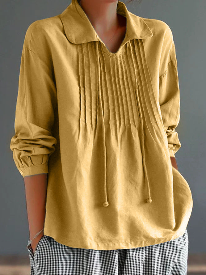 Elegante camicia da donna a maniche lunghe - in morbido e arioso misto cotone e lino, dalla vestibilità ampia, con un'elegante plissettatura sul davanti e un cordoncino regolabile per un comfort eccezionale.