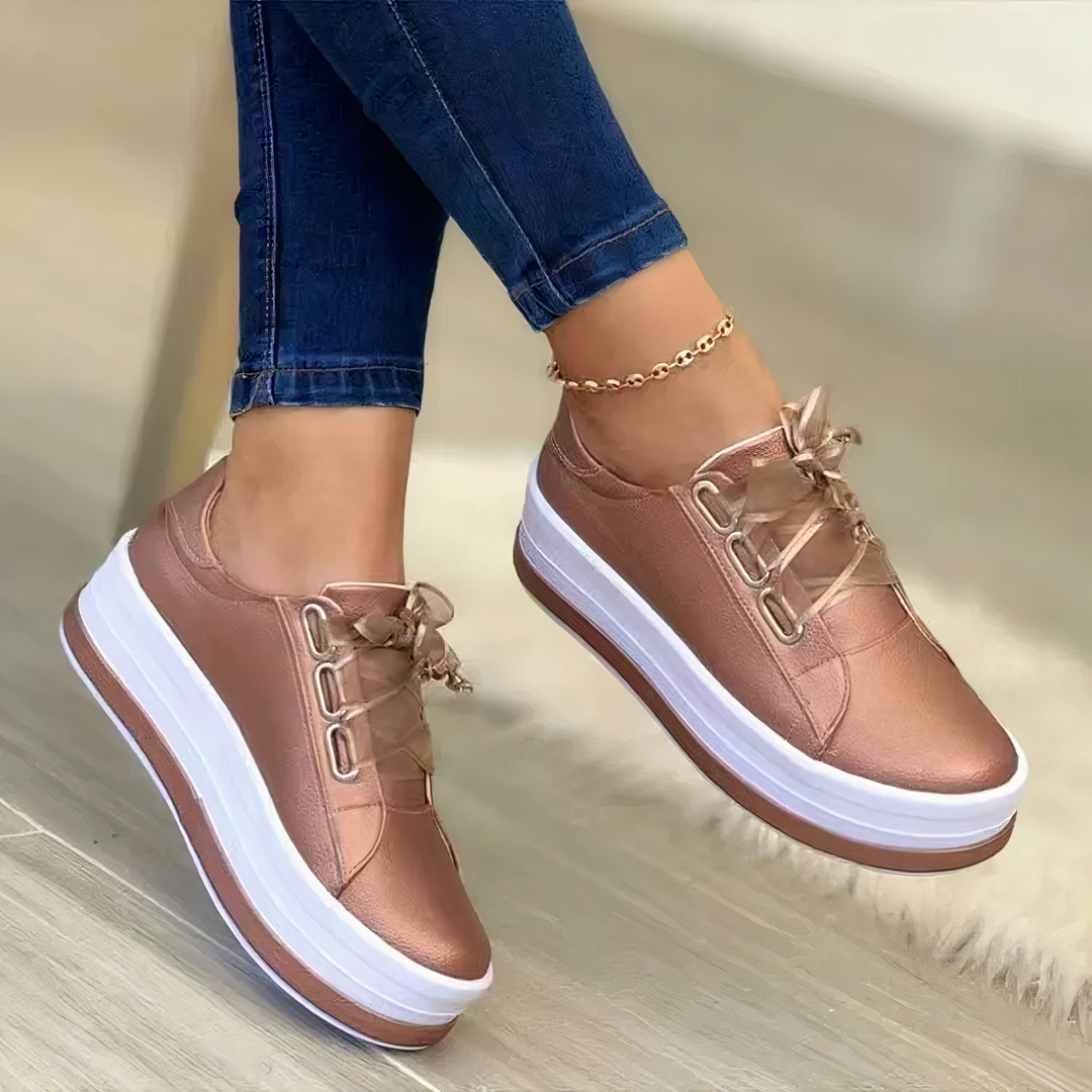 Sneakers rétro élégantes pour femmes - stile chic e vintage incontournable