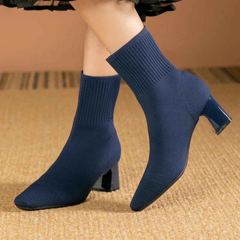 Eleganti stivali da donna con tacco in maglia - comfort e stile in un unico prodotto