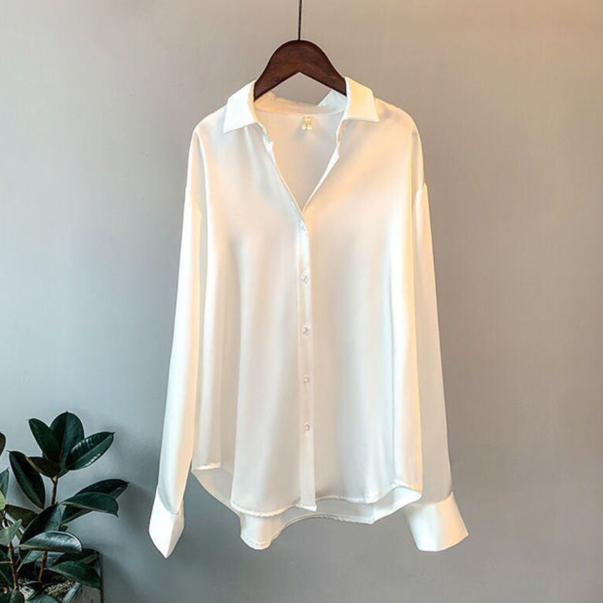 Sofisticata blusa in raso con maniche lunghe e colletto classico - eleganza quotidiana