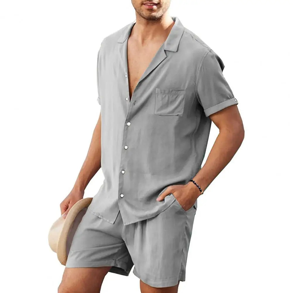 Elegante set da uomo informale con gilet e pantaloni corti per le occasioni di tutti i giorni