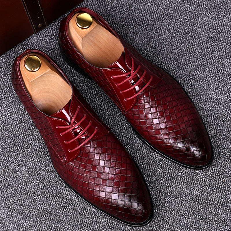 Eleganti scarpe da ginnastica stringate da uomo in mesh arioso per un look alla moda