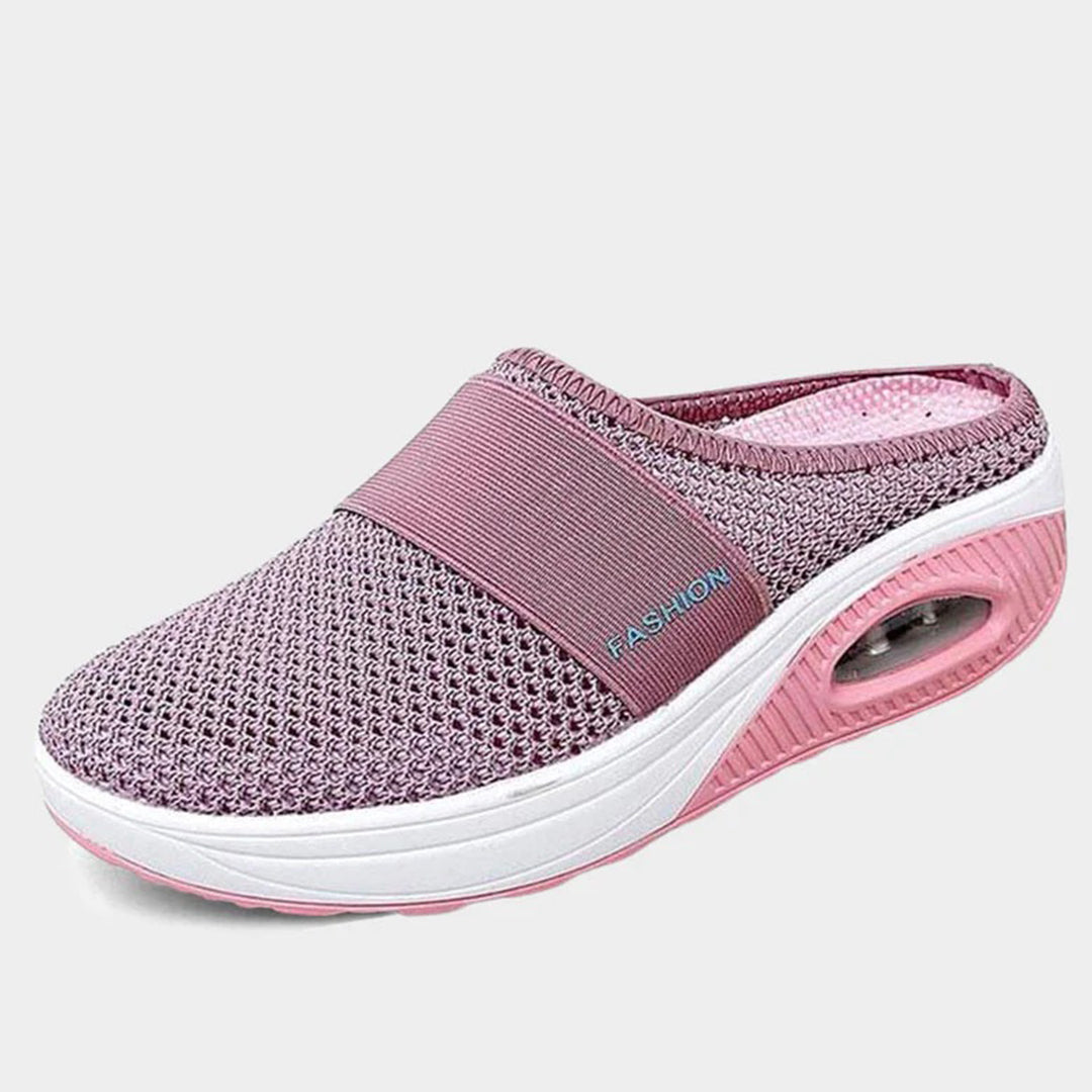 Le esclusive pantofole GENET: una combinazione di eleganza e comfort ineguagliabile