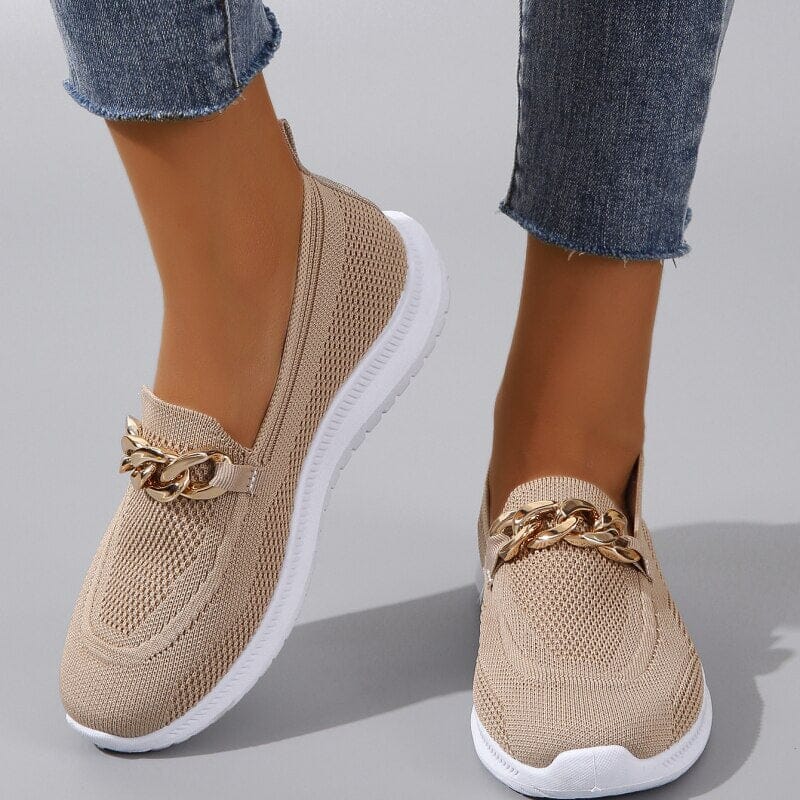 Sneakers da donna alla moda con tomaia traspirante e suola elegante per un comfort e una classe unici.