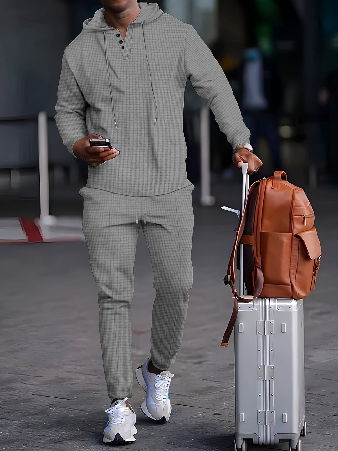 Set tuta da uomo con comoda felpa con cappuccio con colletto abbottonato e pratiche tasche - moderne scarpe da corsa con cordino per un comfort totale