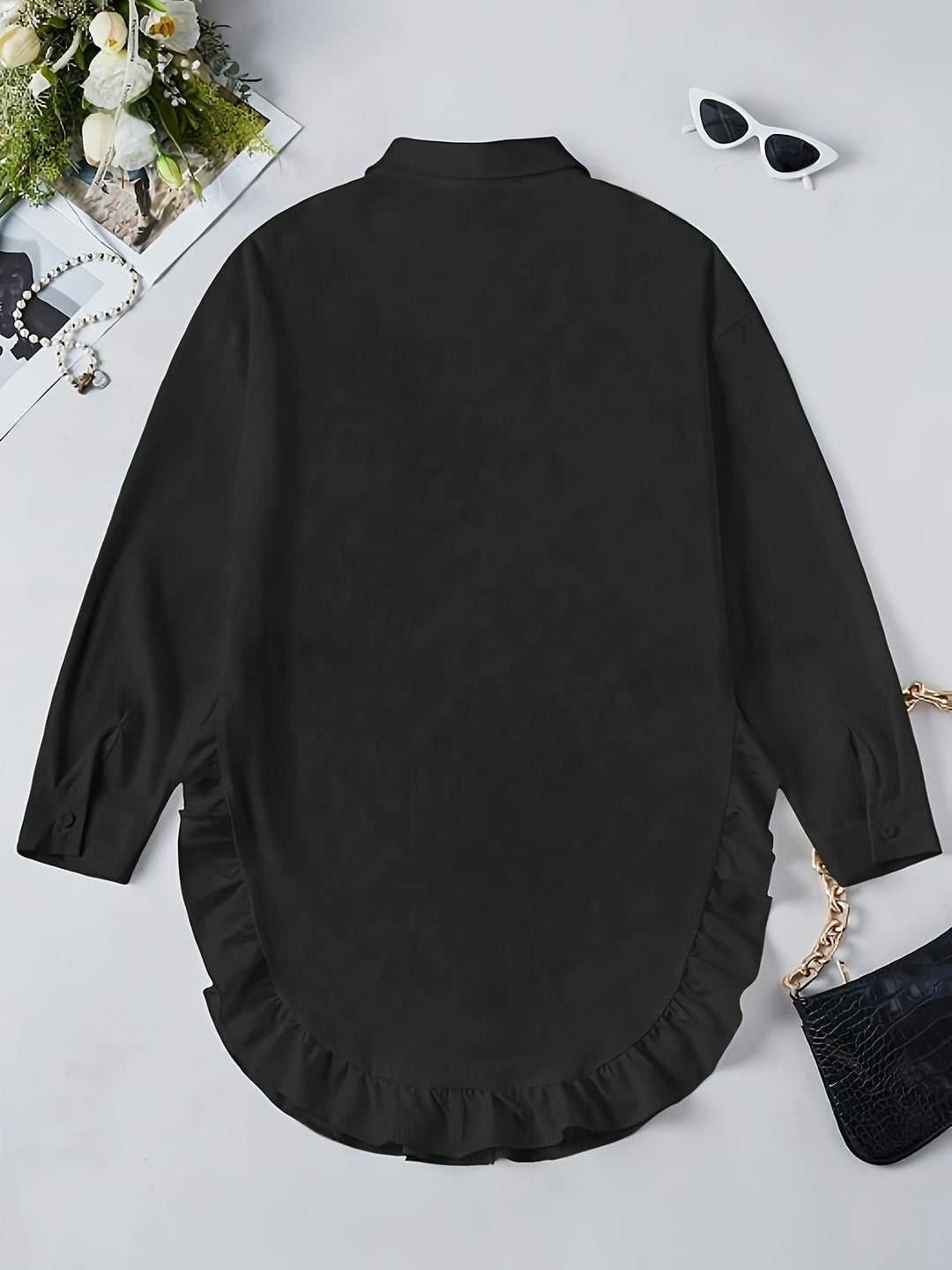Accappatoio da donna oversize con polsini lunghi e rete sul davanti - boutonnage casual elegante e confortevole