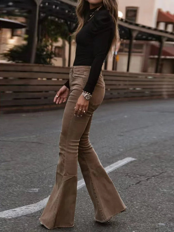 VelvetFlare - Pantaloni eleganti da donna in velluto a coste per un look alla moda ed elegante