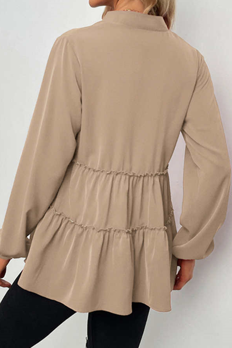 Elegante maglia da donna con scollo a V, seduta confortevole e pratiche maniglie