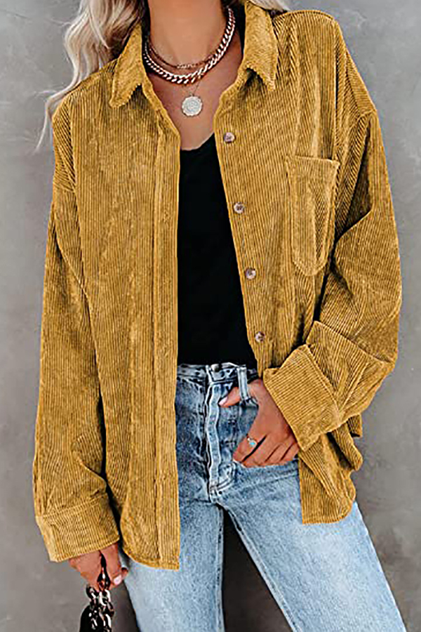 Elegante gilet da donna a maniche lunghe con copricapo alla moda