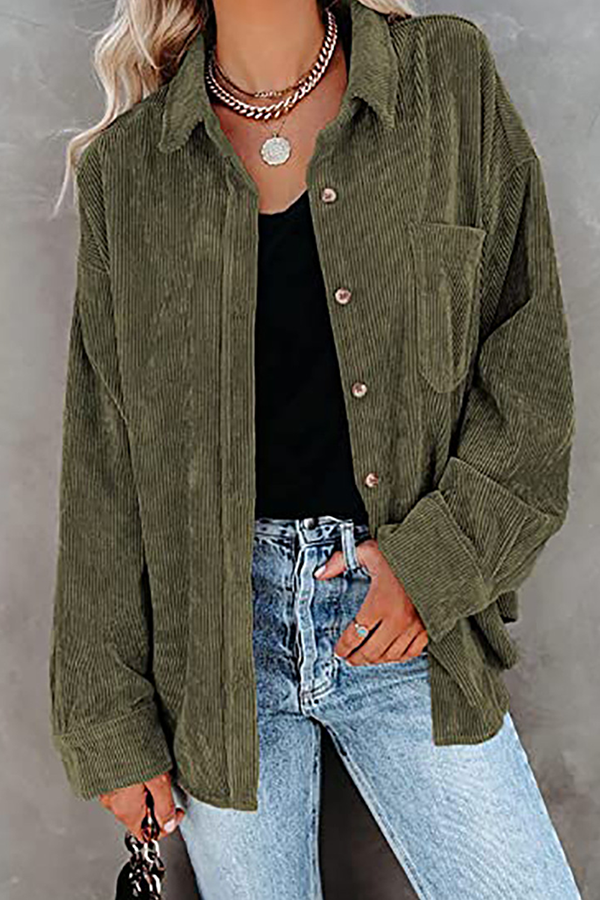 Elegante gilet da donna a maniche lunghe con copricapo alla moda
