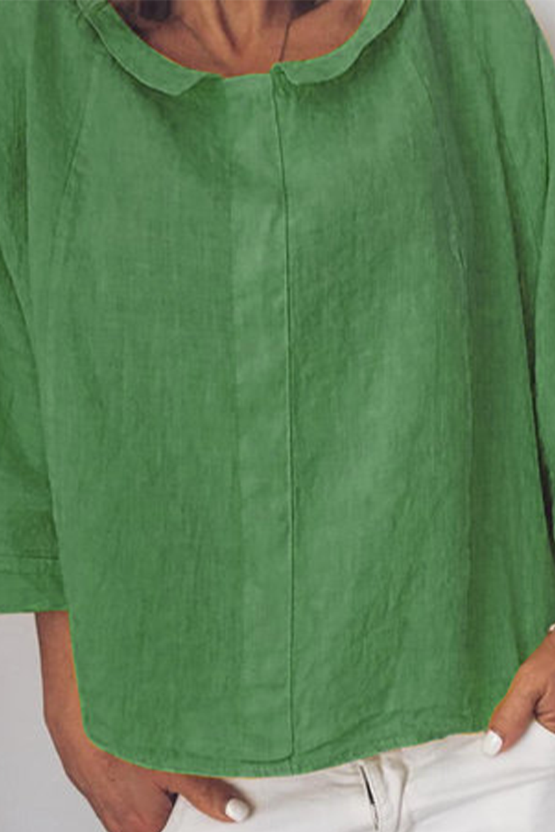 Elegante top da donna in morbido cotone - oversize con scollo rotondo e maniche a 3/4 per il massimo comfort