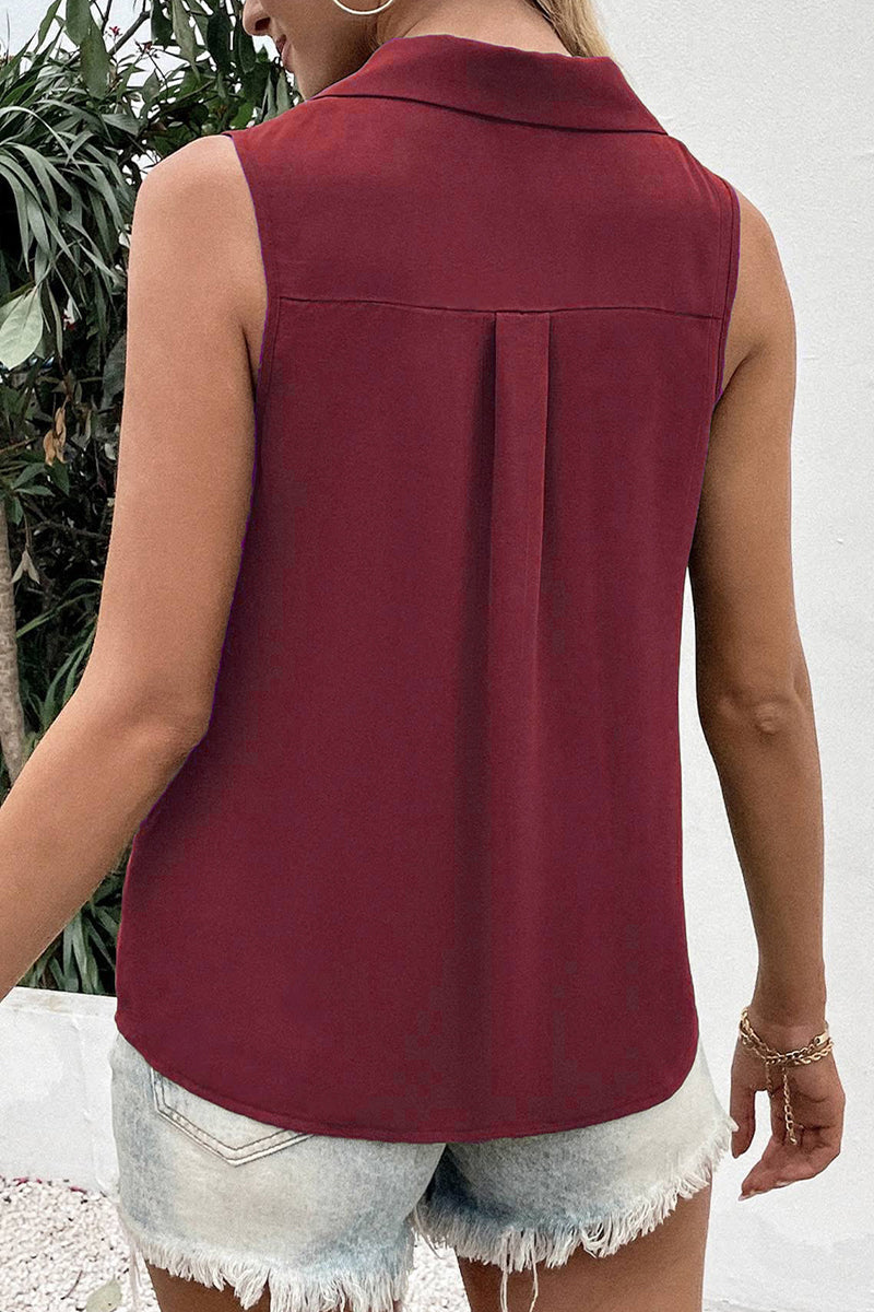 Top da donna elegantemente abbottonato - un look elegante e confortevole per ogni occasione
