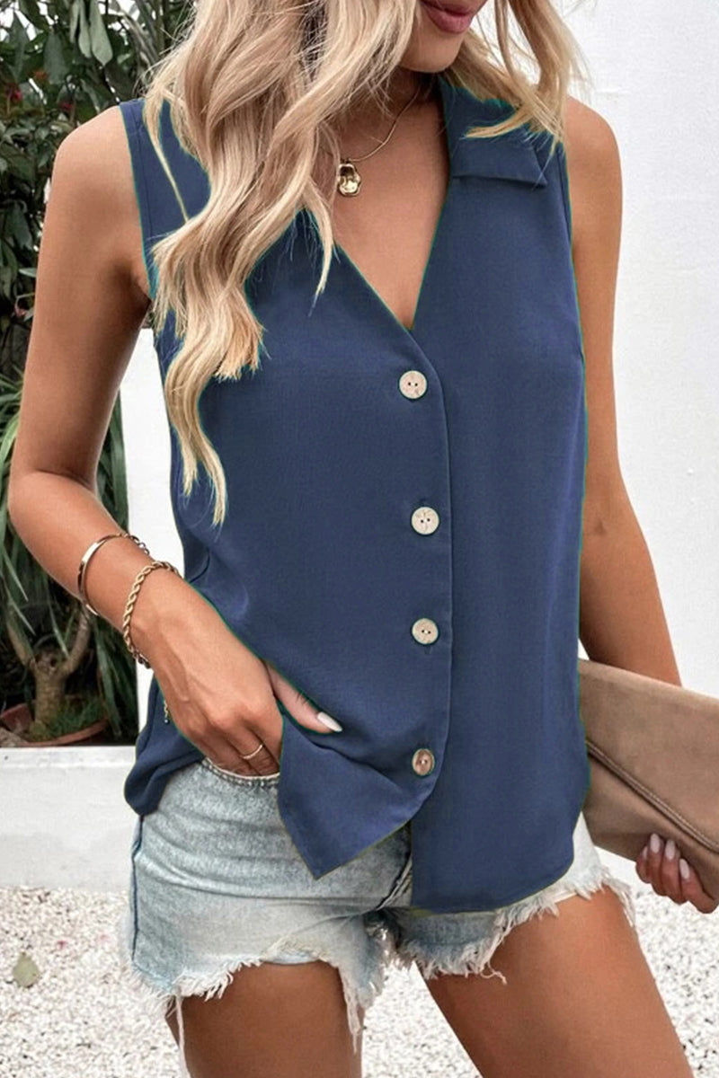 Top da donna elegantemente abbottonato - un look elegante e confortevole per ogni occasione