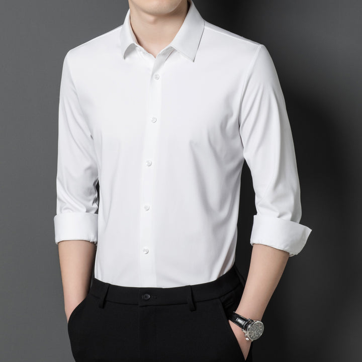 Camicia maschile slim fit elasticizzata per un look impeccabile e comfort ottimale