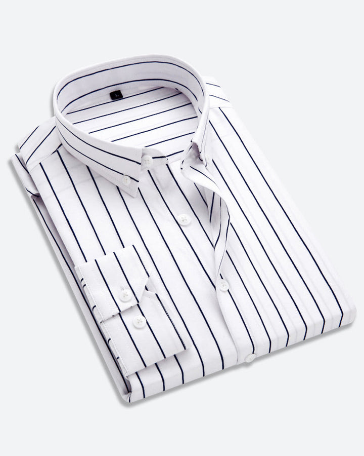 Elegante Businesshemd da uomo con lancette in stile classico e bottoni a pressione - Perfetto per un look formale.