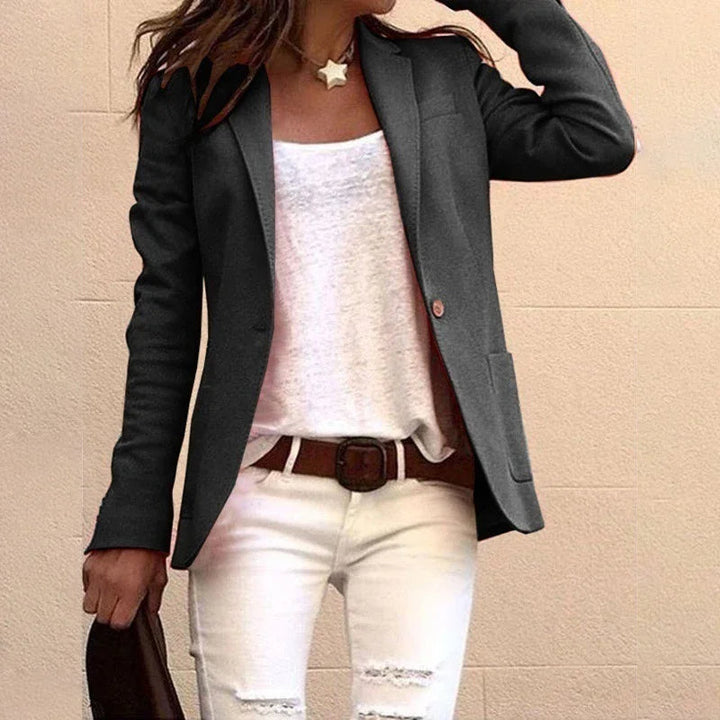 Elegante giacca Elise Slim Fit da donna: la vestibilità perfetta per un look alla moda ed elegante