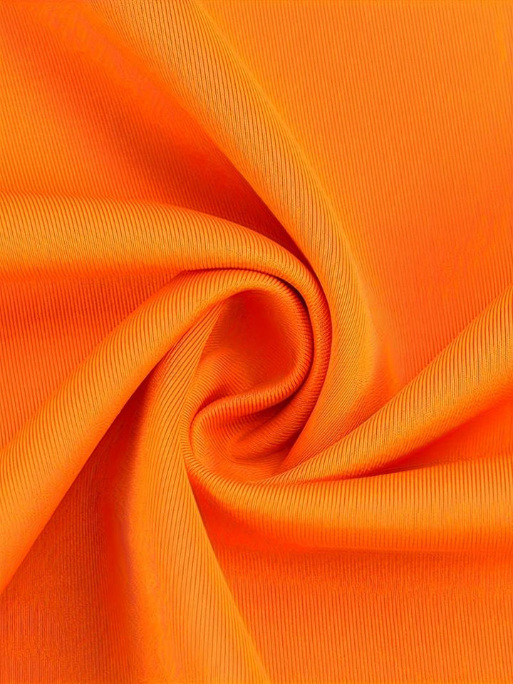Elegante accappatoio da donna con scollo a punta, impreziosito da perle e polsini eleganti