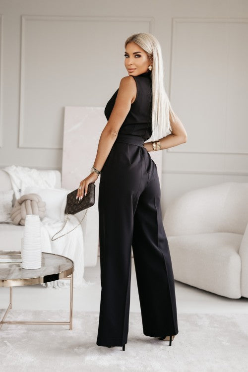 Tuta elegante con scollo a cuore e fiocco elegante per un look unico
