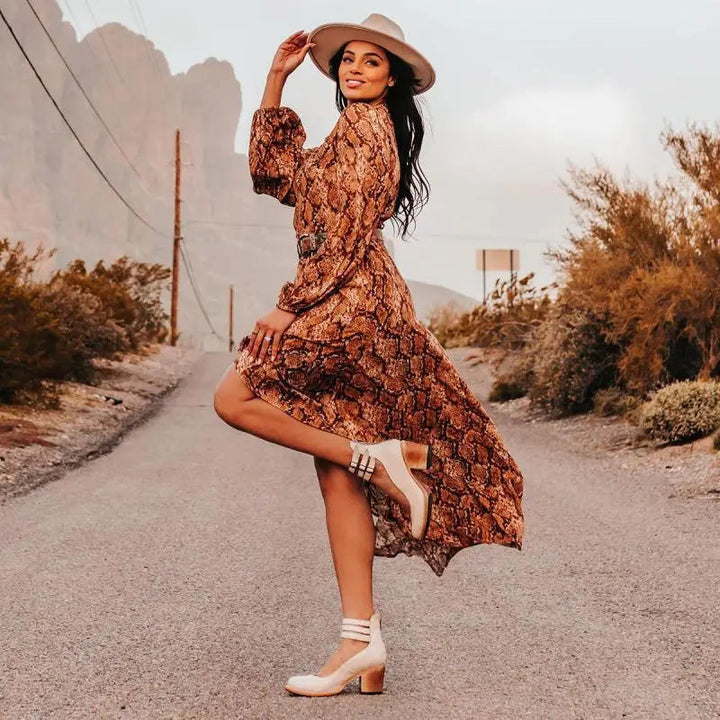 Juniper - Décolleté alla moda in stile retrò per donne eleganti