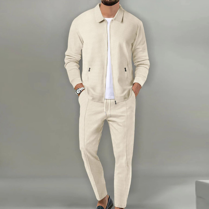 Elegante set da uomo con gilet con frange e pantaloni corti - perfetto per l'estate