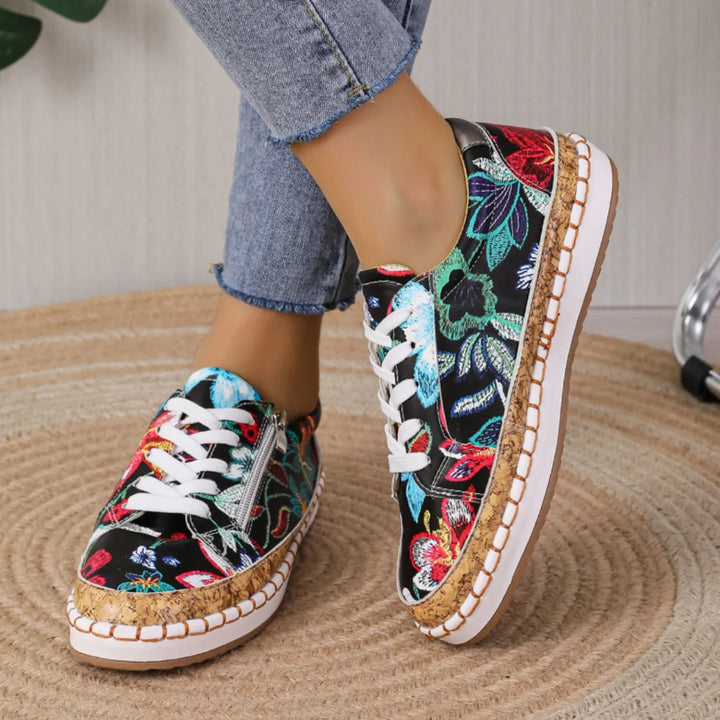 BloomStep - Eleganti sandali stringati da donna con un romantico motivo floreale