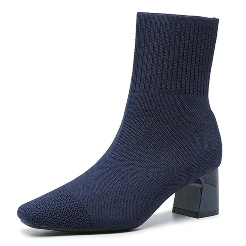 Eleganti stivali da donna con tacco in maglia - comfort e stile in un unico prodotto