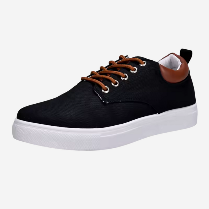 Scarpe sportive in tela eleganti e confortevoli per persone attive