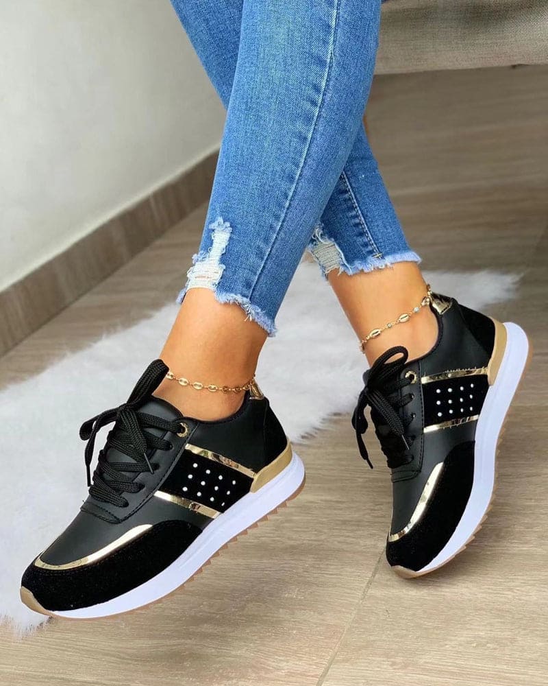Sneakers casual da donna eleganti e leggere - scarpe comode per le passeggiate di tutti i giorni