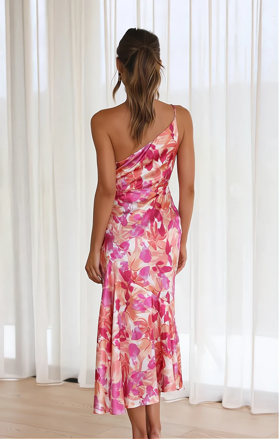 Aveline - Elegante abito midi asimmetrico con motivo floreale per un'occasione unica ed elegante