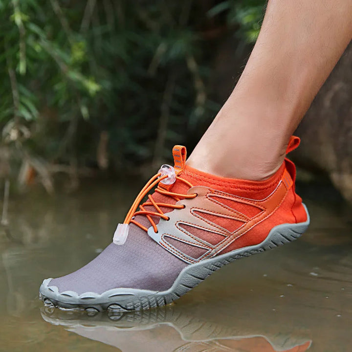 Scarpe acquatiche robuste per gli amanti dell'avventura e delle sfide