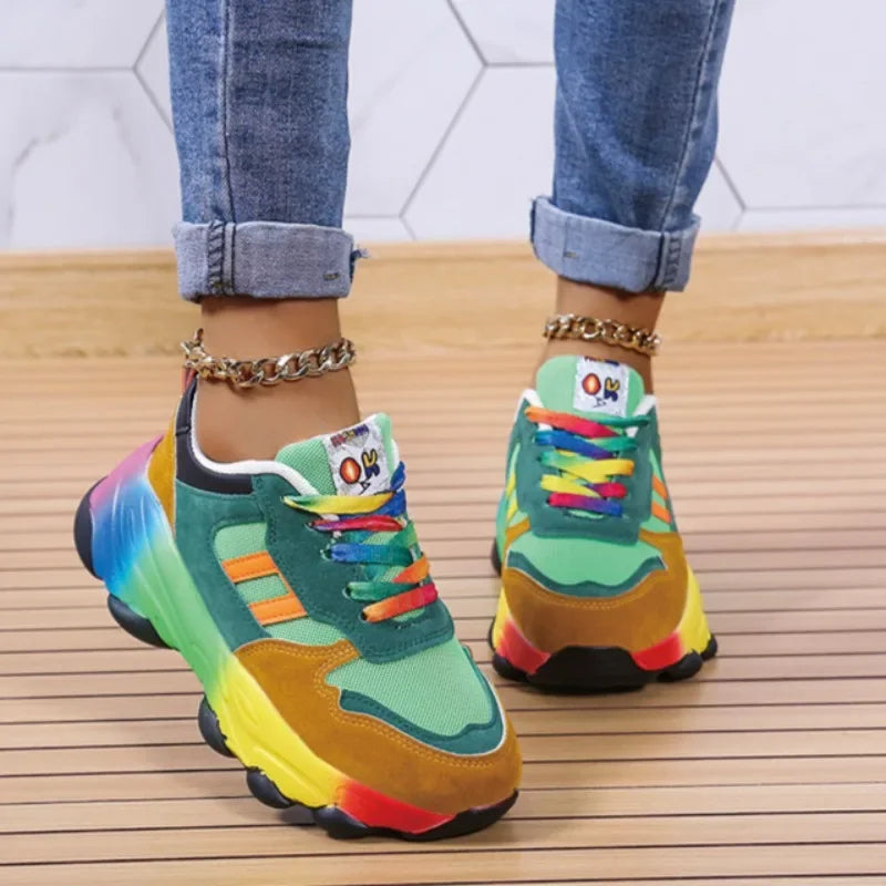 ActiveStep - Scarpe da ginnastica multicolori alla moda su una suola spessa per uno stile unico e il massimo del comfort