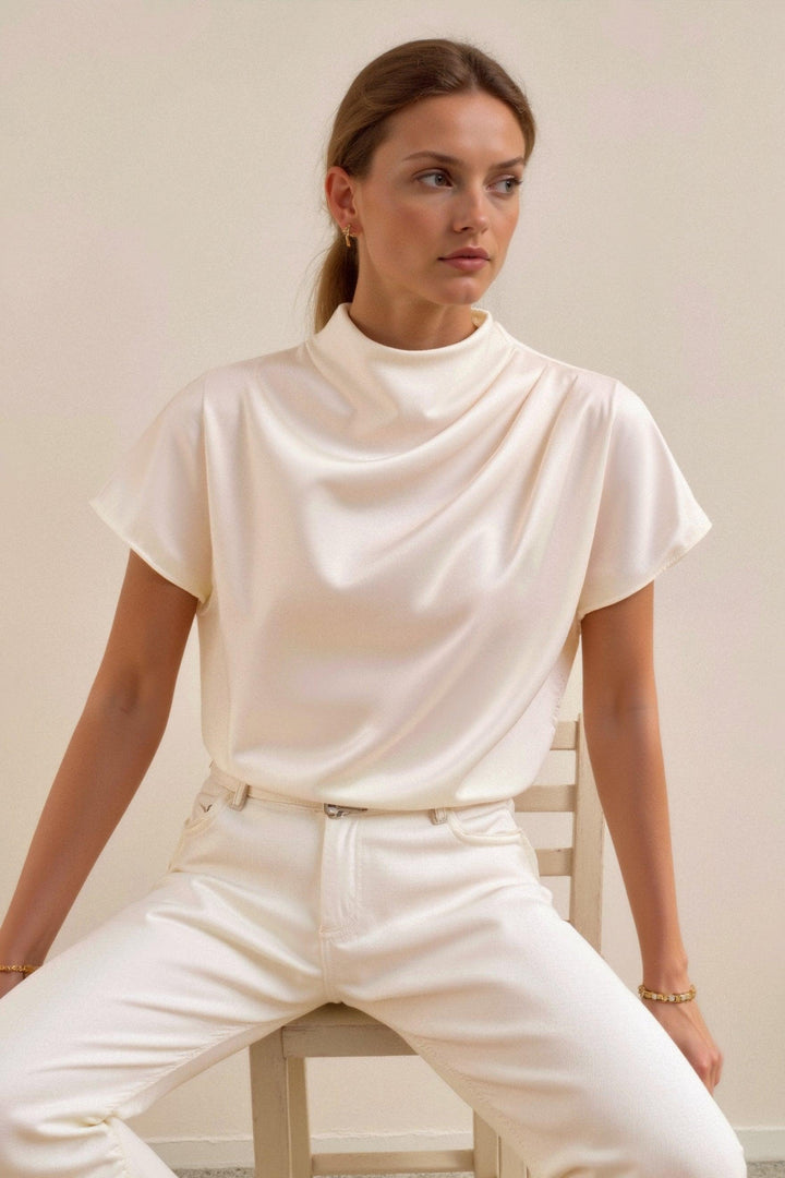 T-Shirt oversize da donna con scollatura - stile casual confortevole e di tendenza