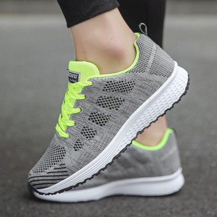Scarpe da ginnastica casual da donna leggere e alla moda, traspiranti per un comfort che dura tutto il giorno.