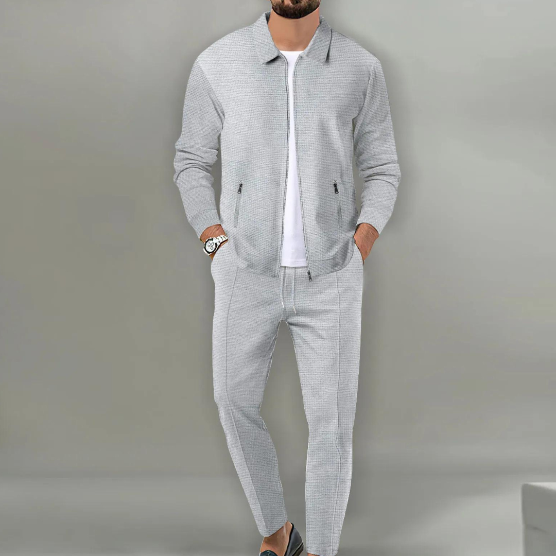 Elegante set da uomo con gilet con frange e pantaloni corti - perfetto per l'estate