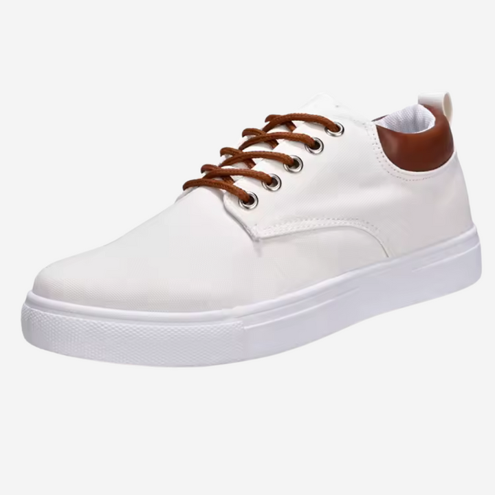 Scarpe sportive in tela eleganti e confortevoli per persone attive