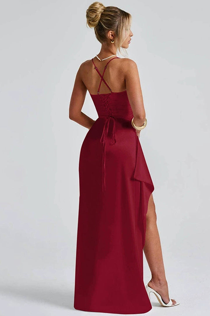 Maxi abito elegante e alla moda con spalline svasate e spacco alto